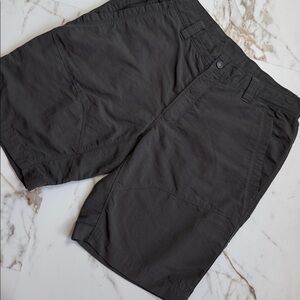 The North Face Men’s Cargo Shorts Sz 36 Gray Hike Travel Adventure